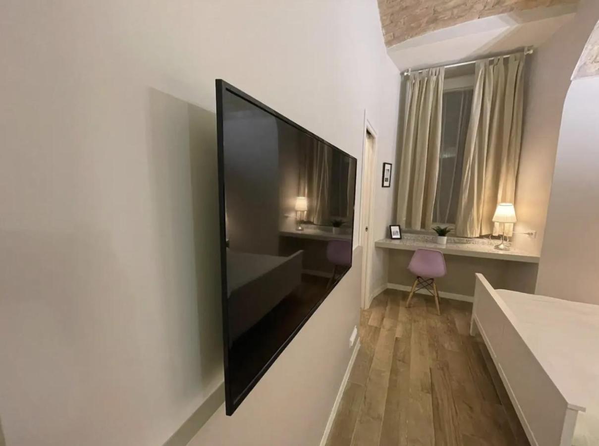 New-Big Honey Colosseum 4Bdr + 2Sofa Bed A/C Rom Exterior foto